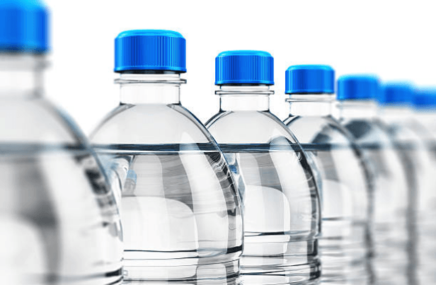 Recyclage des bouteilles en plastique